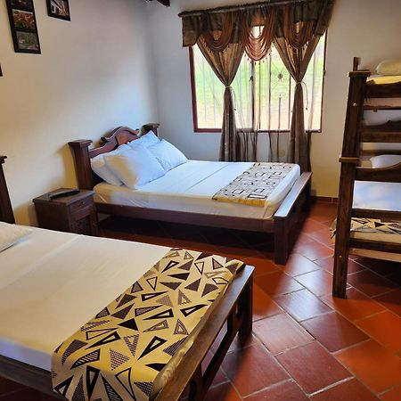 Hotel Campestre Palmas Del Zamorano San Gil Dış mekan fotoğraf