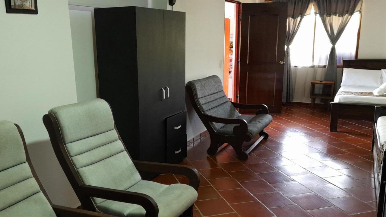 Hotel Campestre Palmas Del Zamorano San Gil Dış mekan fotoğraf